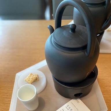 New Chinese Style Tea House: A Pathway from Tradition to the Public?